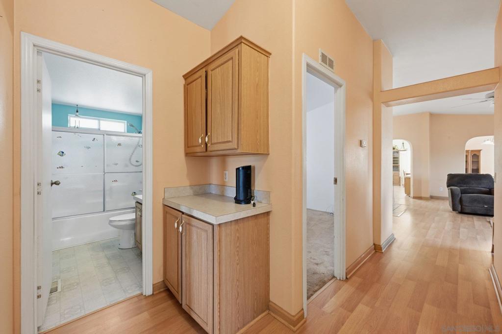 28239 Hell Creek Road Property Photo 17