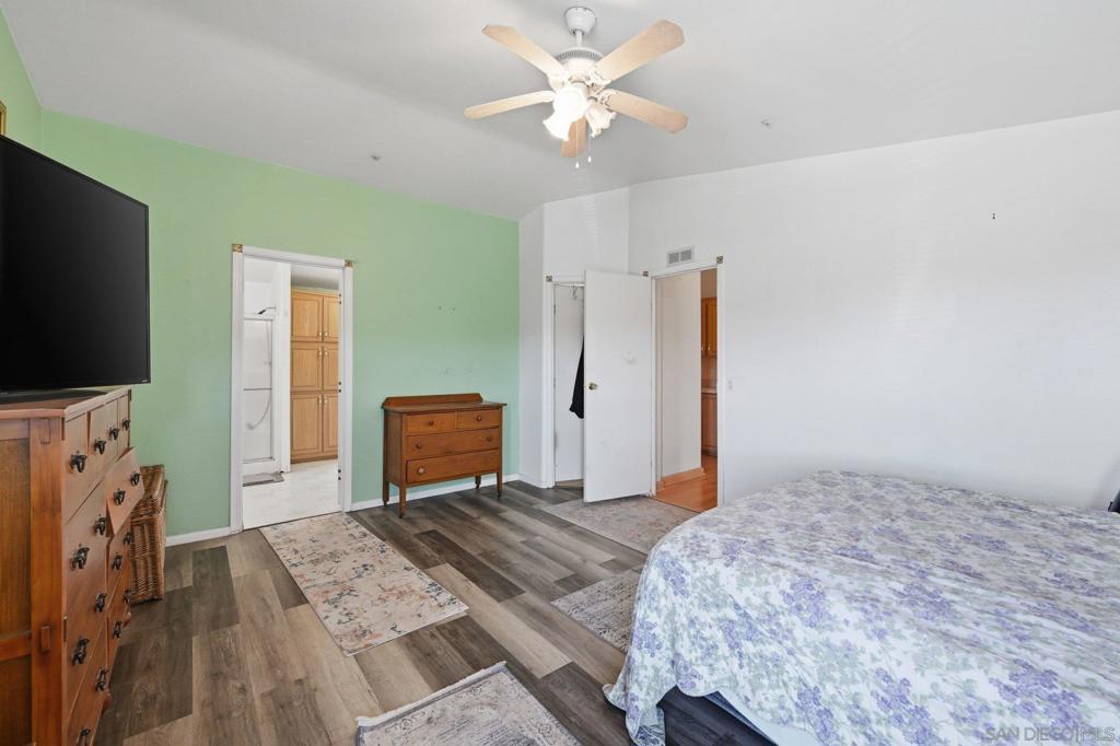 28239 Hell Creek Road Property Photo 21