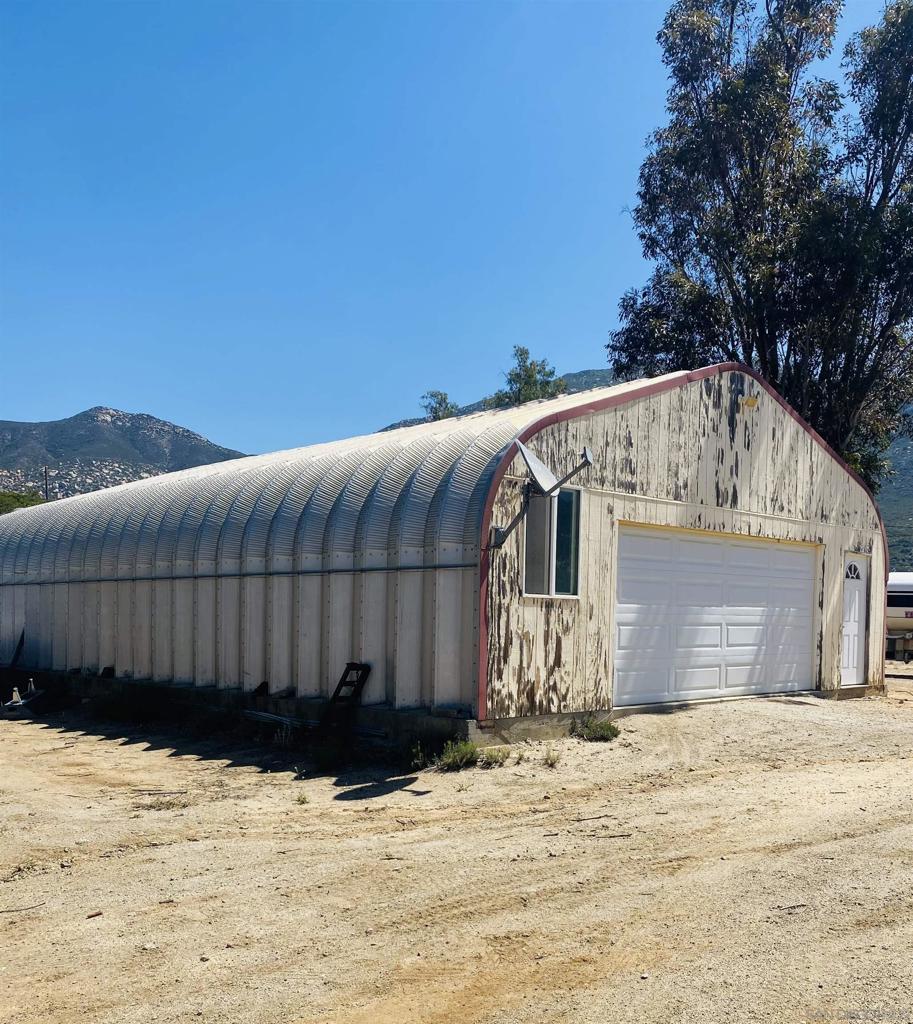 28239 Hell Creek Road Property Photo 30