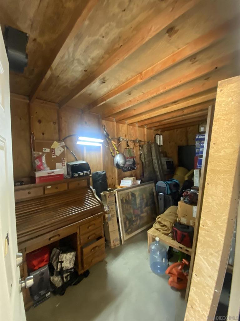 28239 Hell Creek Road Property Photo 34