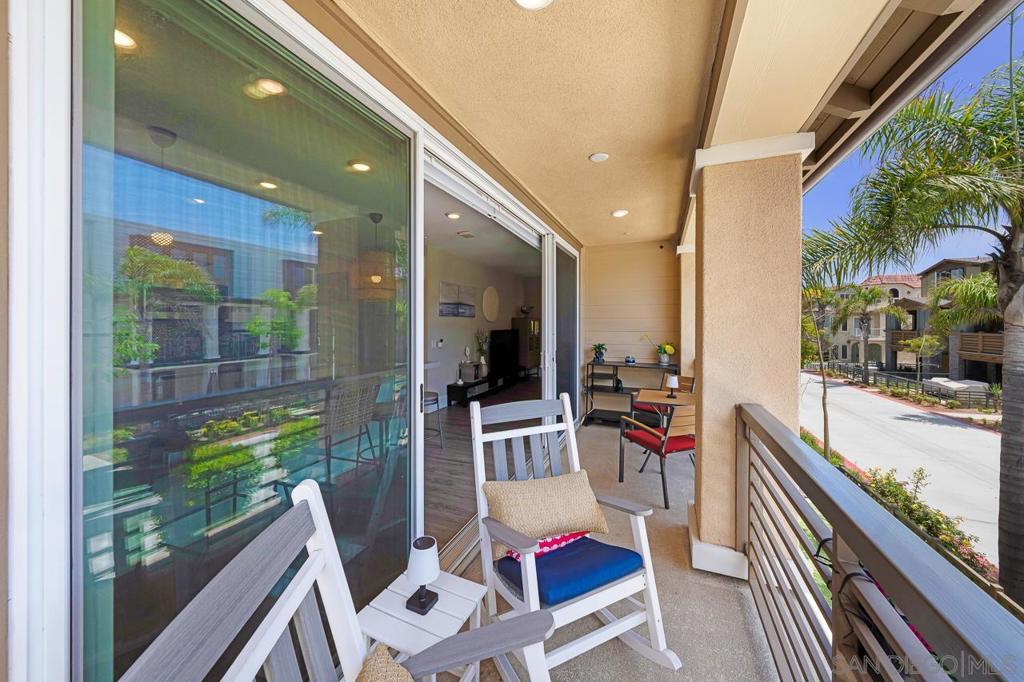 810 Santa Barbara Place Property Photo 12
