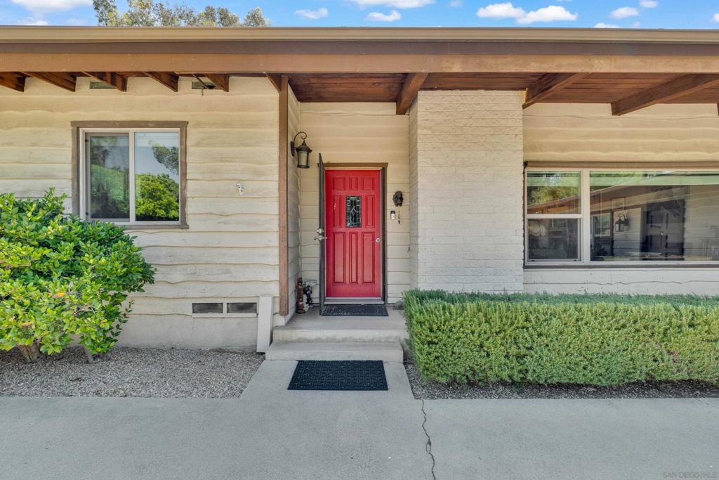 14643 Espola Road Property Photo 8