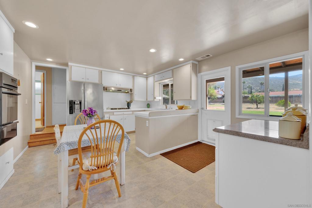 14643 Espola Road Property Photo 15