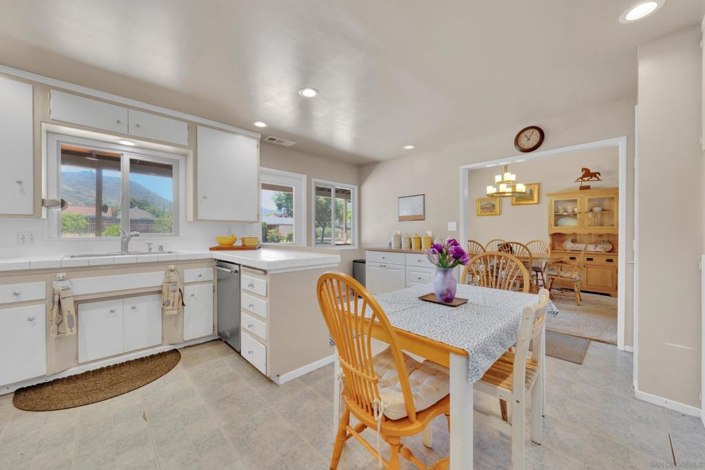 14643 Espola Road Property Photo 16