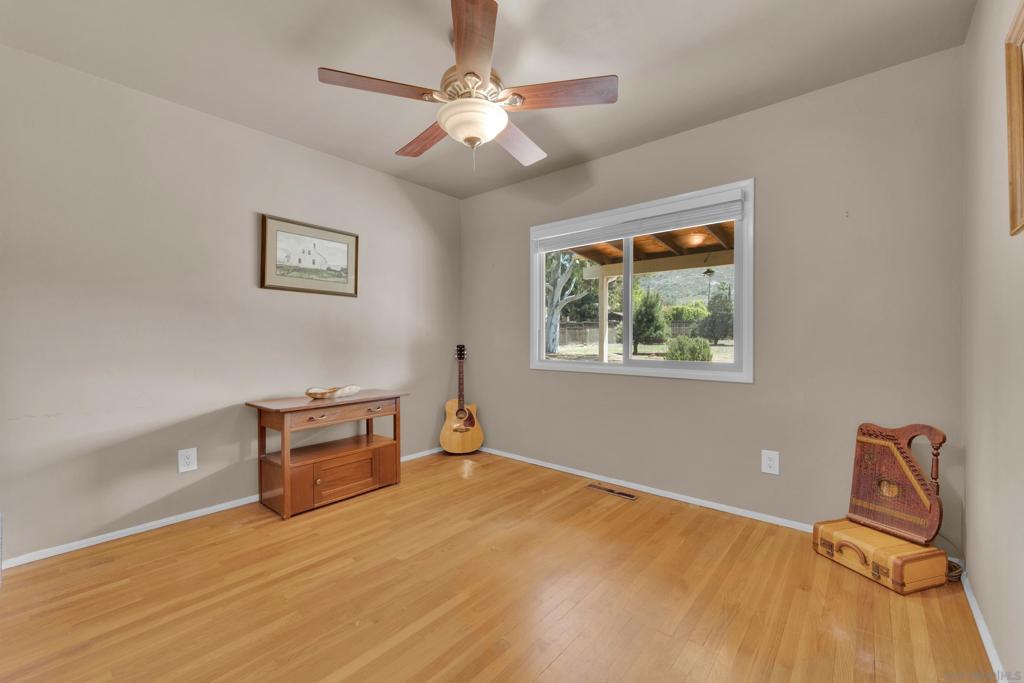 14643 Espola Road Property Photo 21