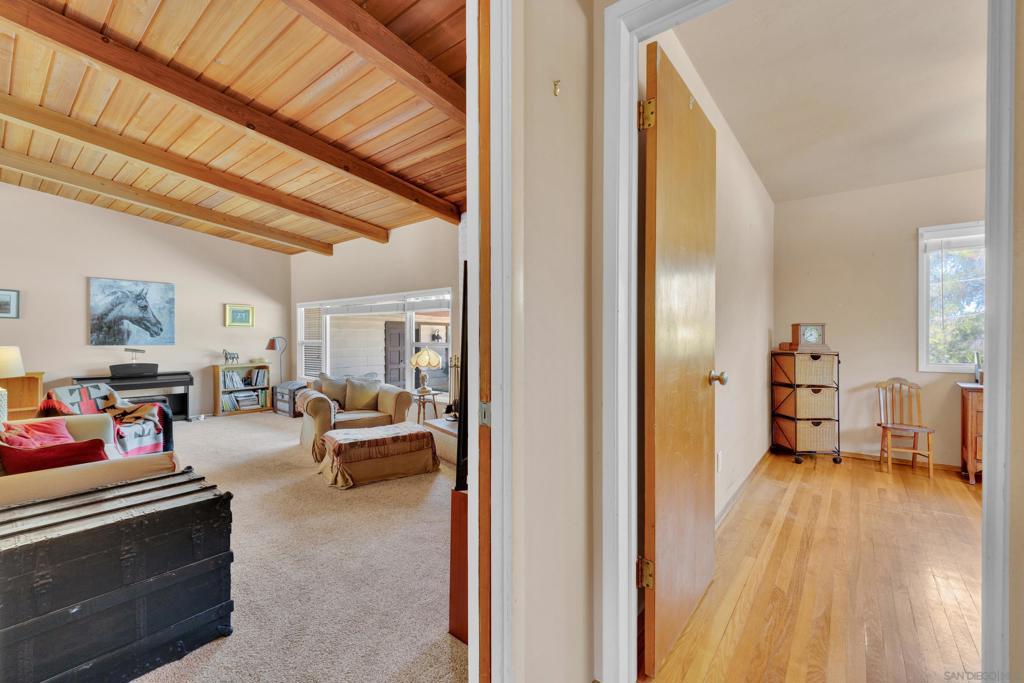 14643 Espola Road Property Photo 24