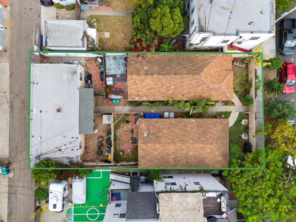 4865 71 Voltaire St Property Photo 3