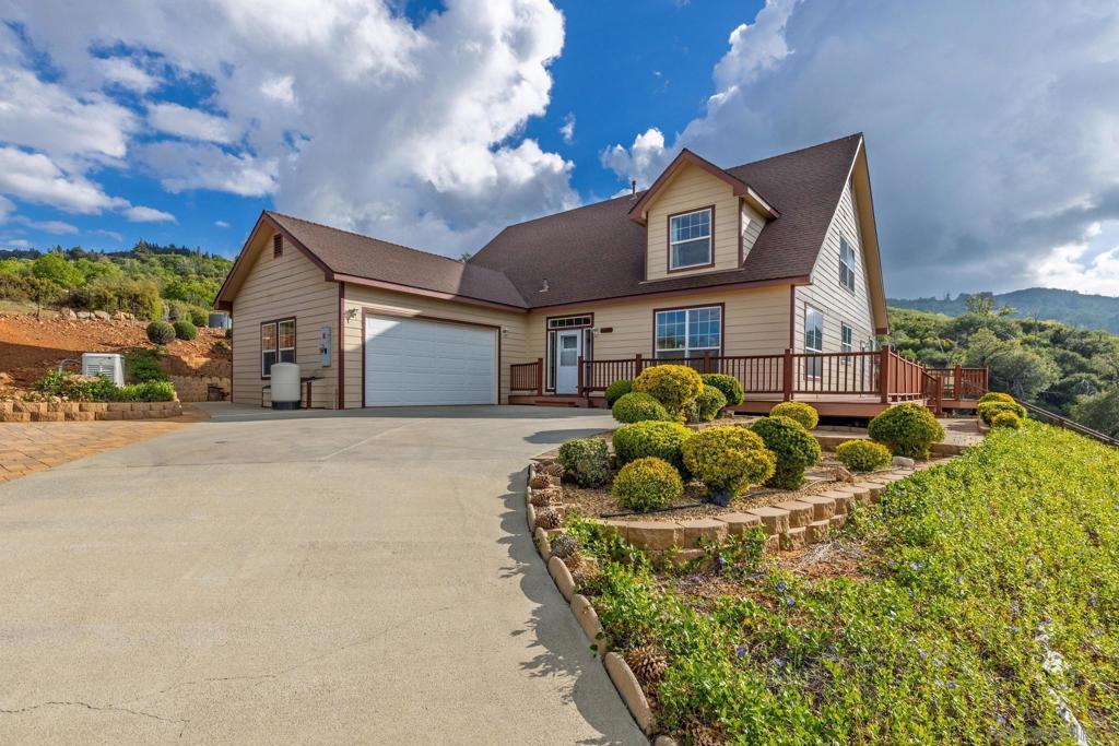 16913 Harrison Park Trl Property Photo 1