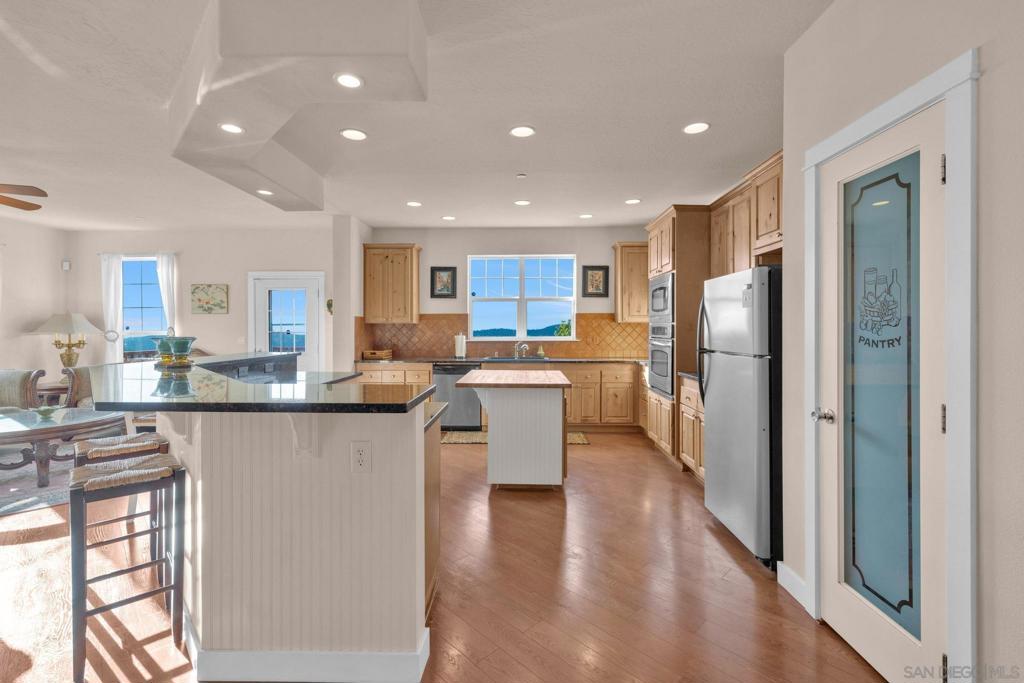 16913 Harrison Park Trl Property Photo 2