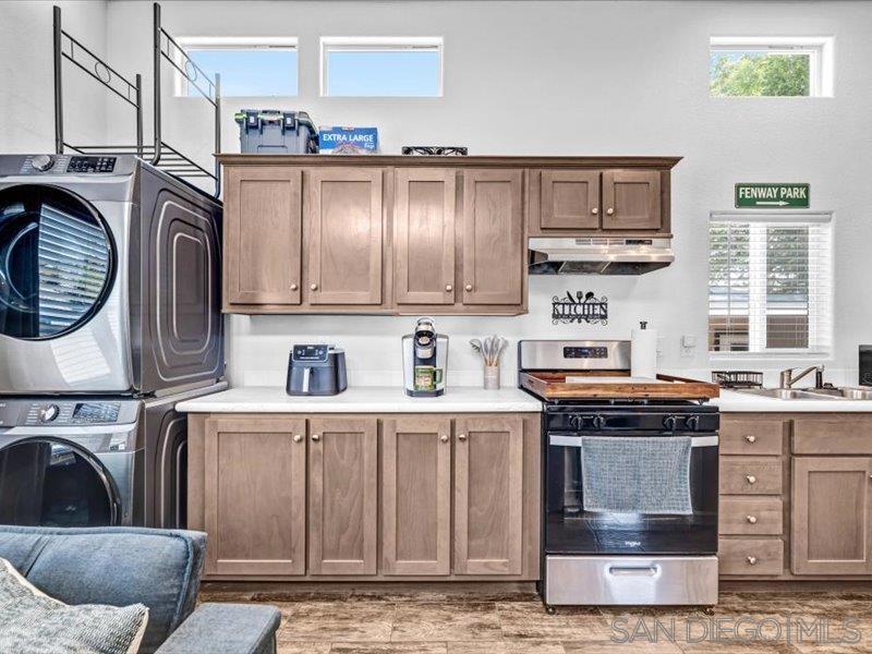 14291 Rios Canyon Rd 3 Property Photo 11