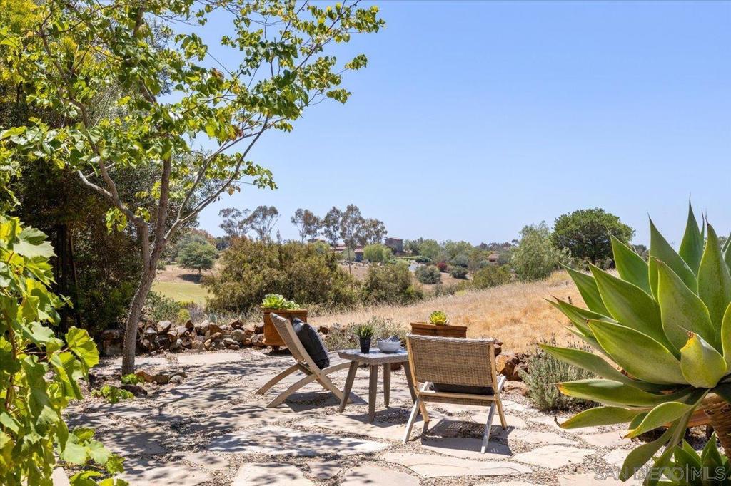 8459 Run Of The Knolls Property Photo 26