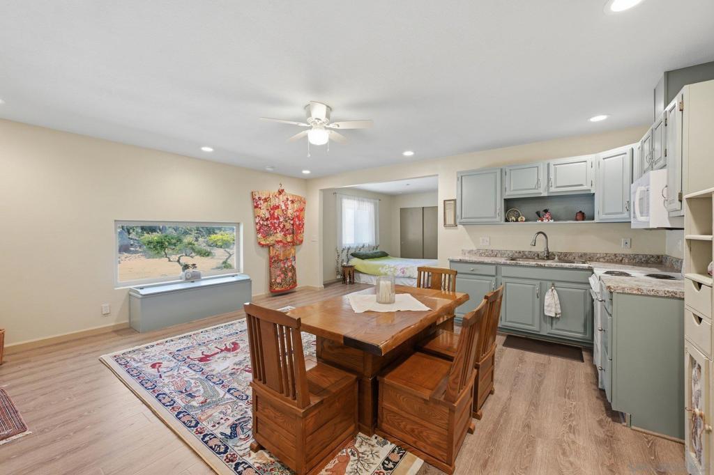 9474 Black Mountain Truck Trail Property Photo 17