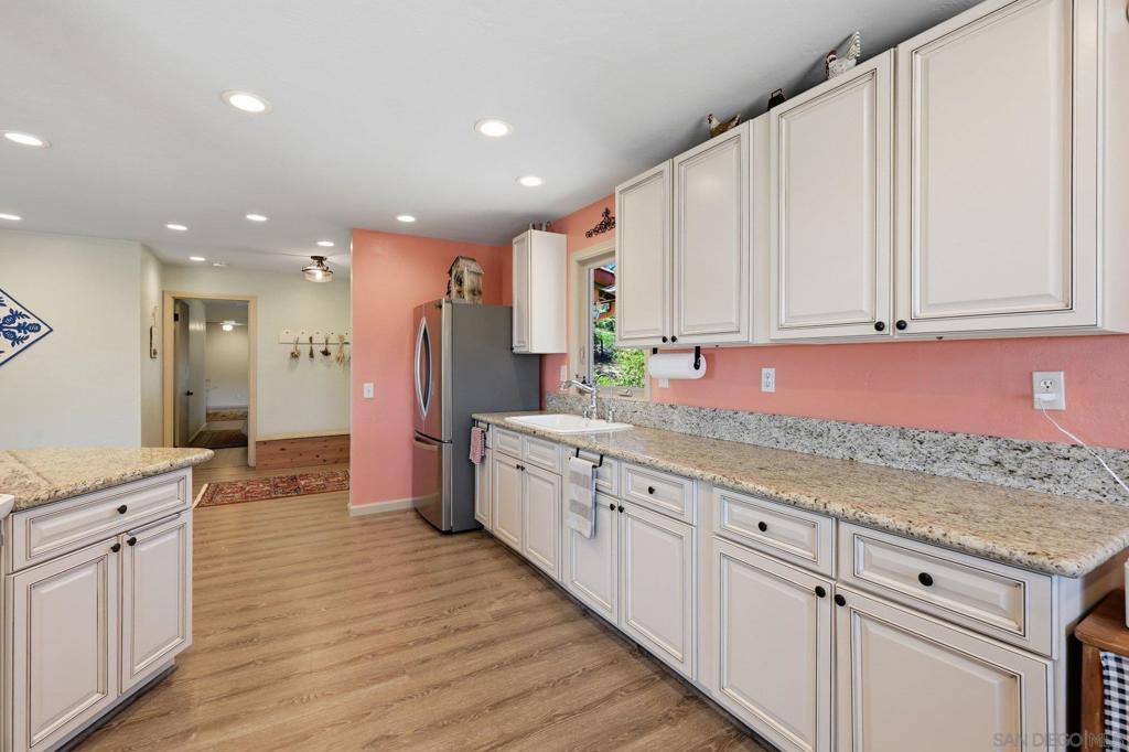 9474 Black Mountain Truck Trail Property Photo 21