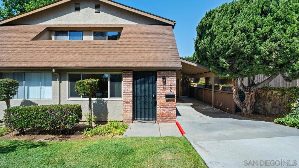 7806 Camino Tranquilo Property Photo 2