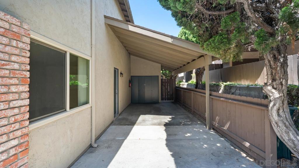 7806 Camino Tranquilo Property Photo 3