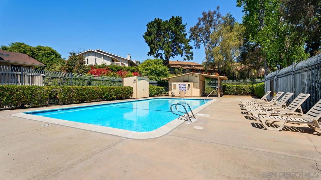 7806 Camino Tranquilo Property Photo 35