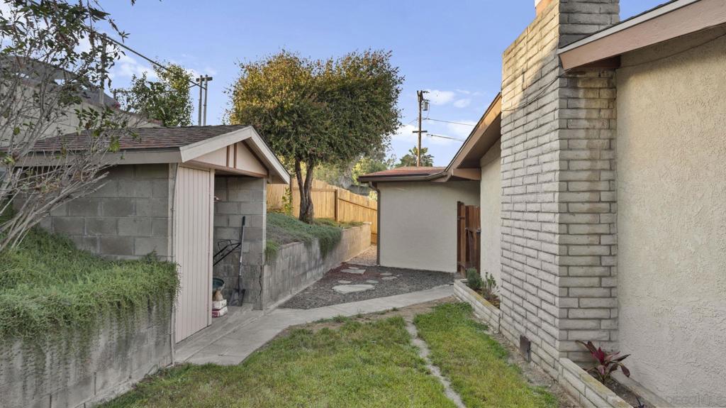 628 Shuboro Property Photo 13