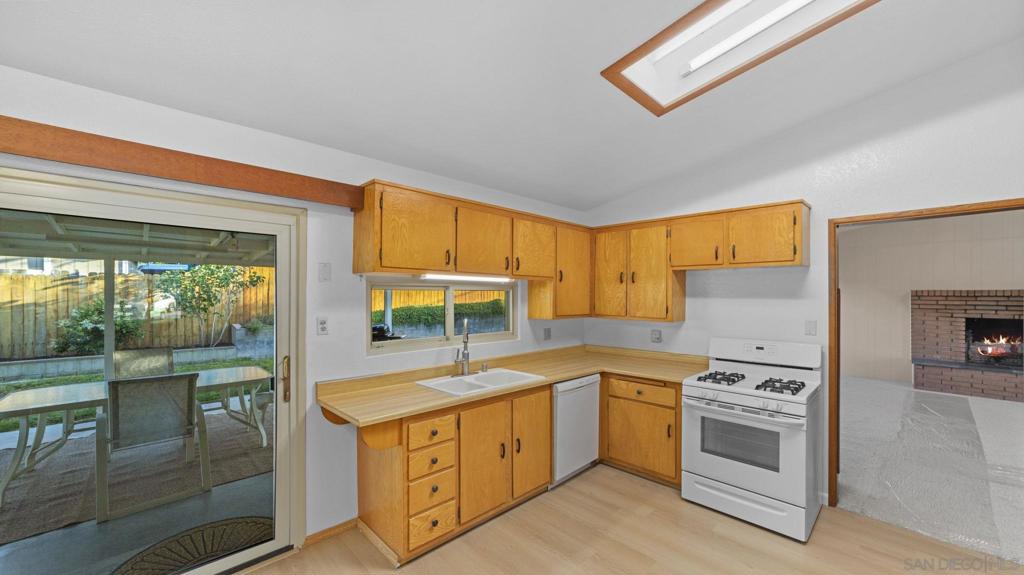 628 Shuboro Property Photo 21