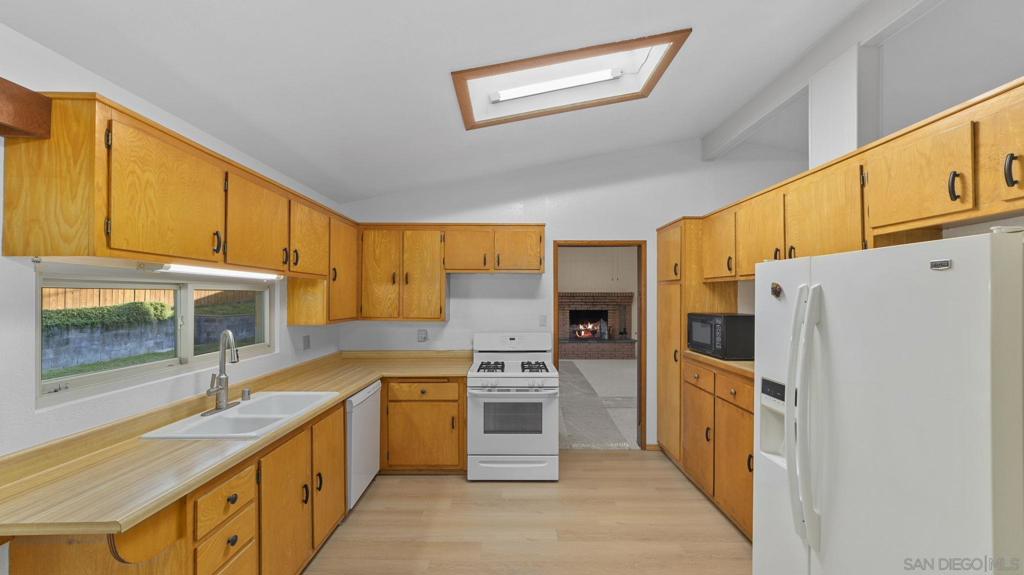 628 Shuboro Property Photo 22