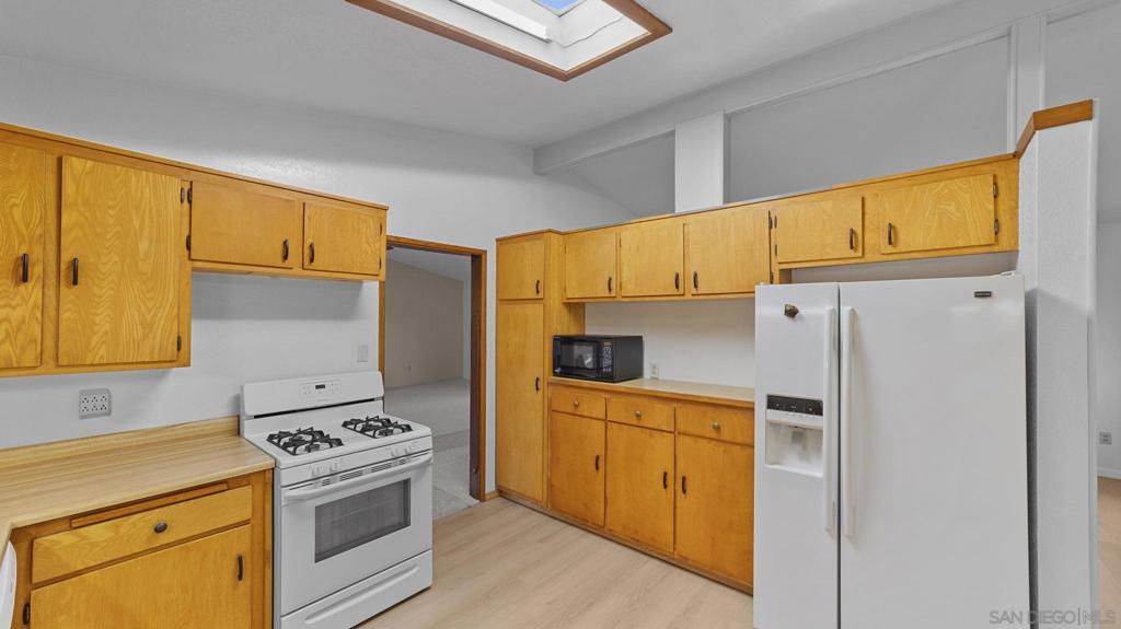 628 Shuboro Property Photo 23