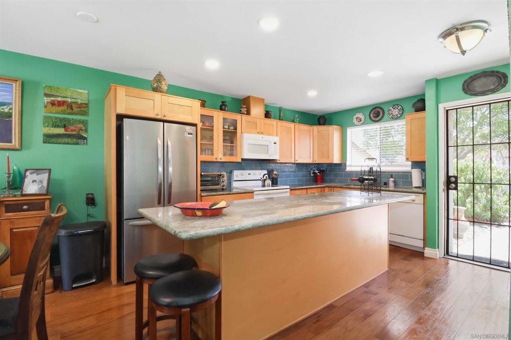 1757 Pleasantdale Property Photo 11