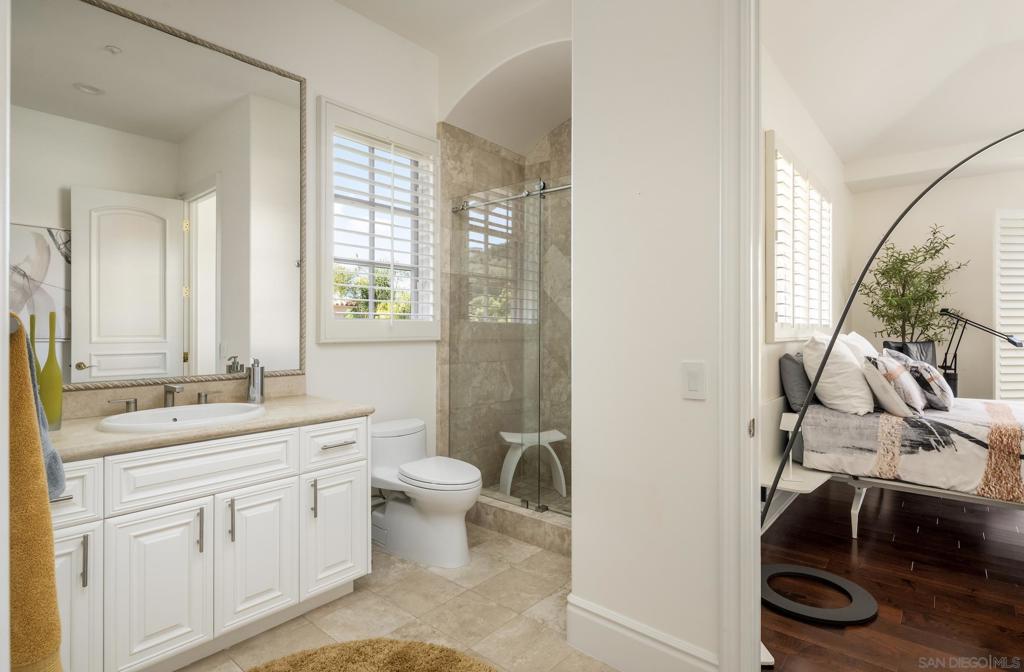 6369 Clubhouse Drive Property Photo 25