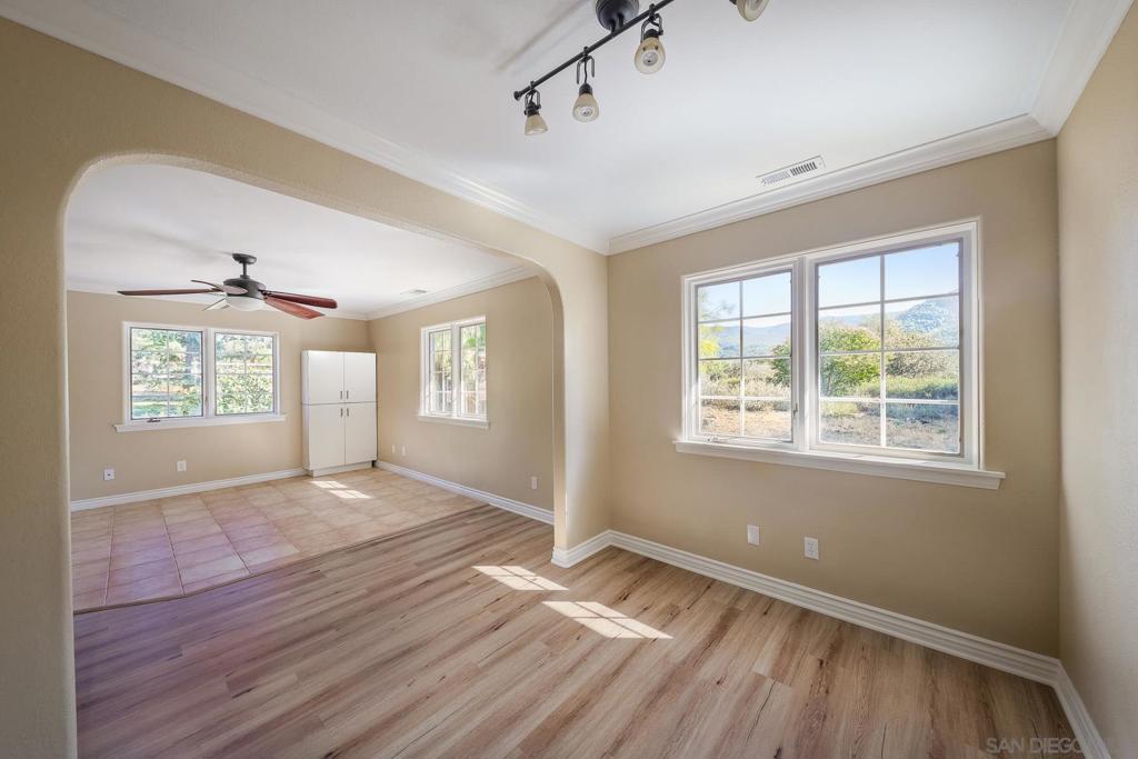 31973 Runway Drive Property Photo 16