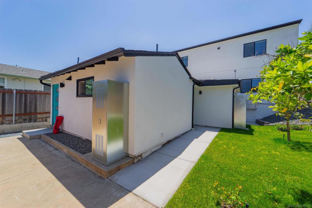 3363 A St Property Photo 26