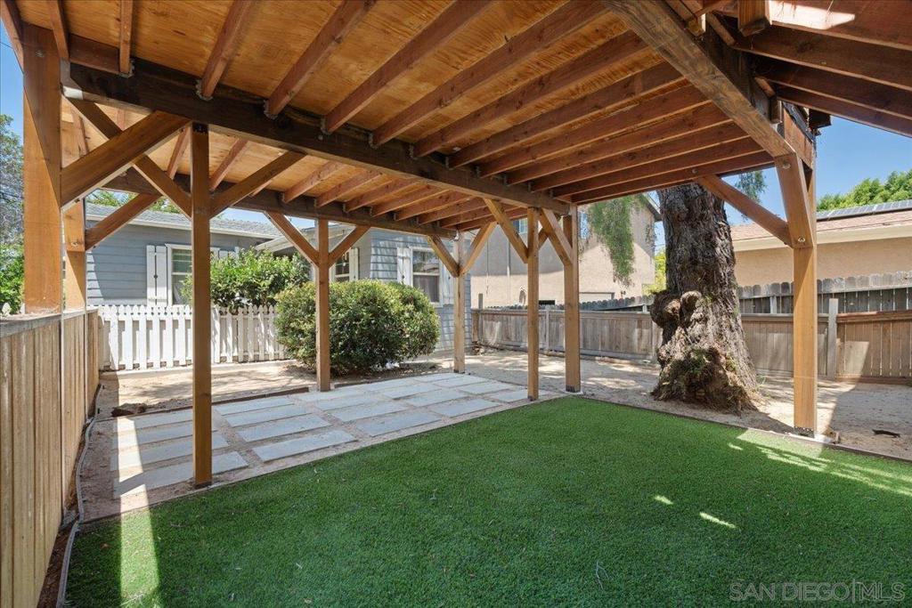 3710 3712 Louisiana Property Photo 31