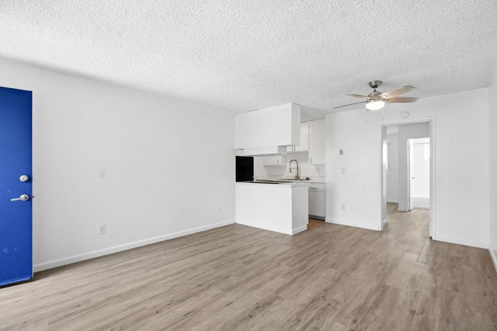 4881 Rolando Court Property Photo 9