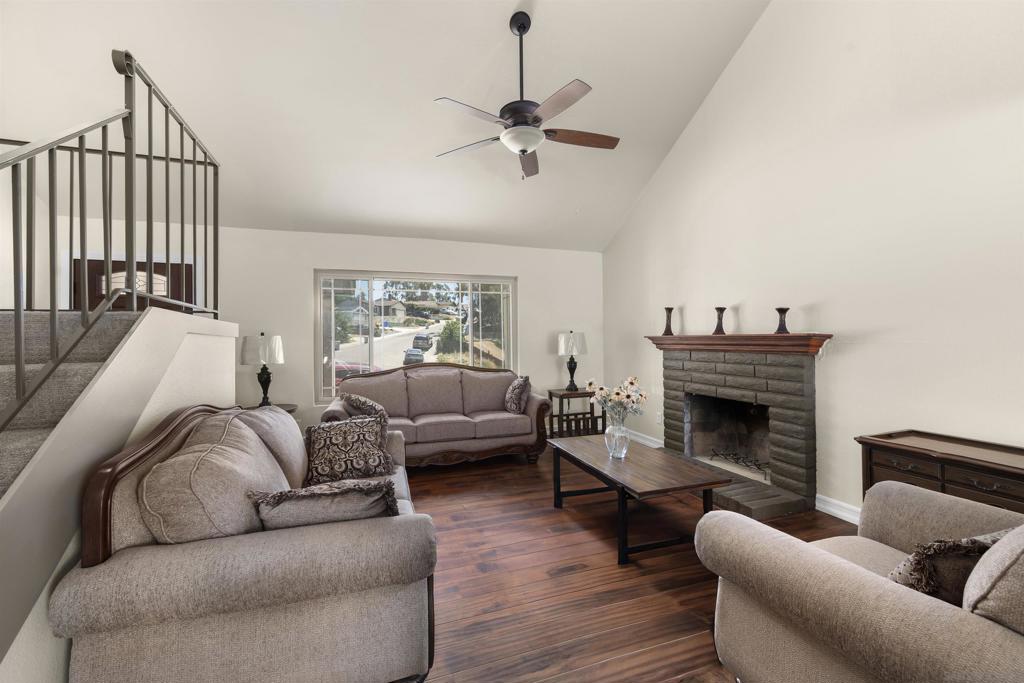260012728SD Property Photo 2