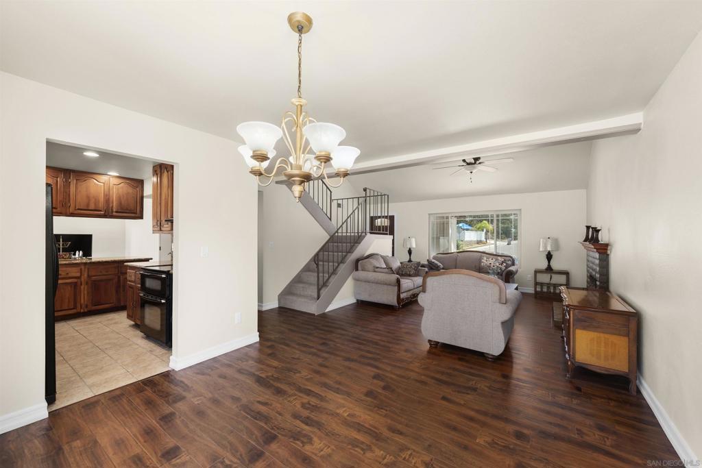 260012728SD Property Photo 9