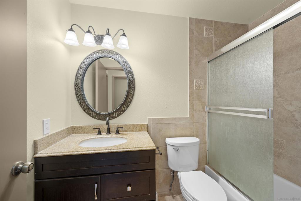 260012728SD Property Photo 21