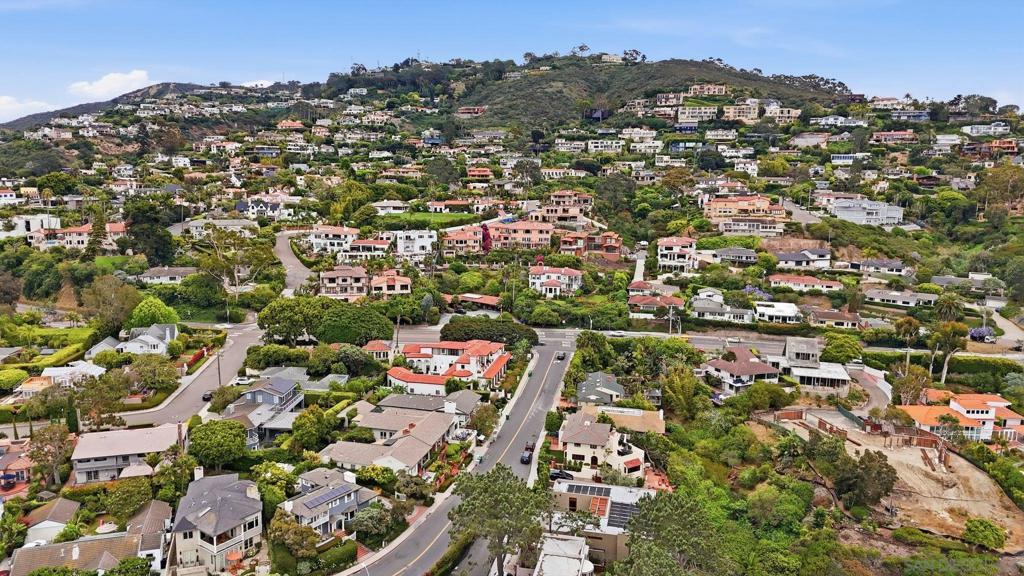 1822 Amalfi St. Property Photo 7