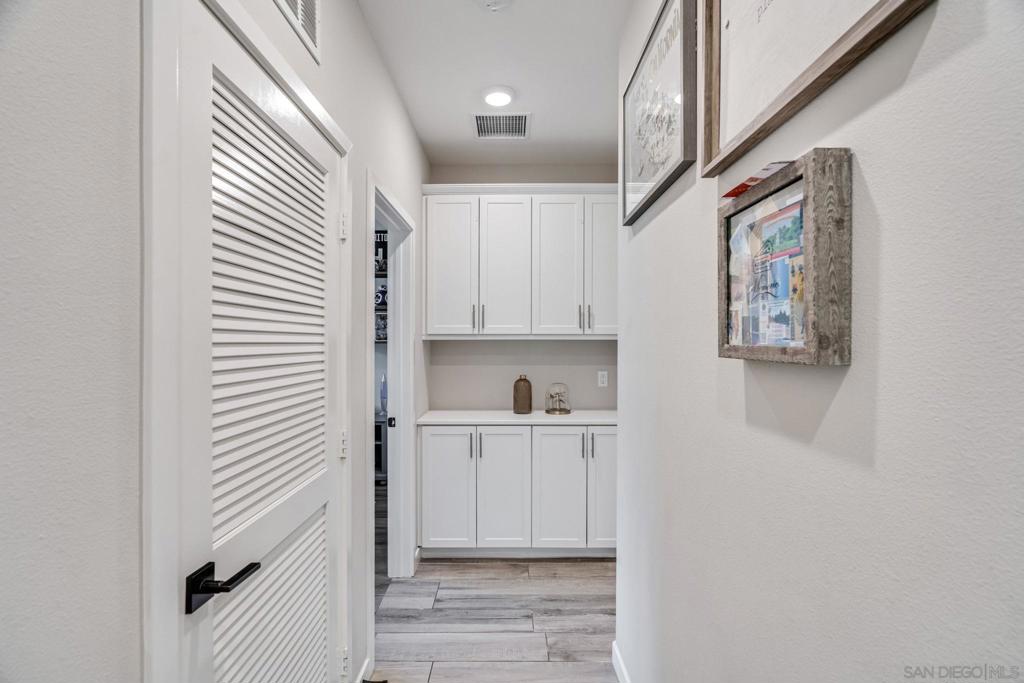 260012742SD Property Photo 23
