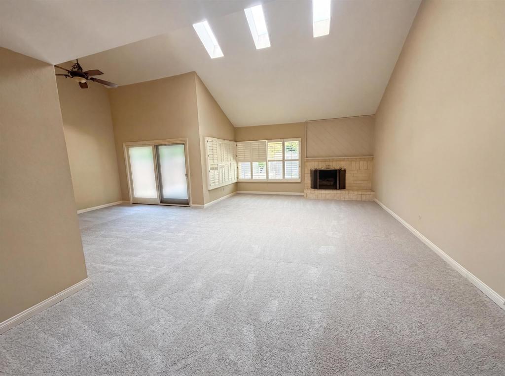3556 Paseo Salamoner Property Photo 4