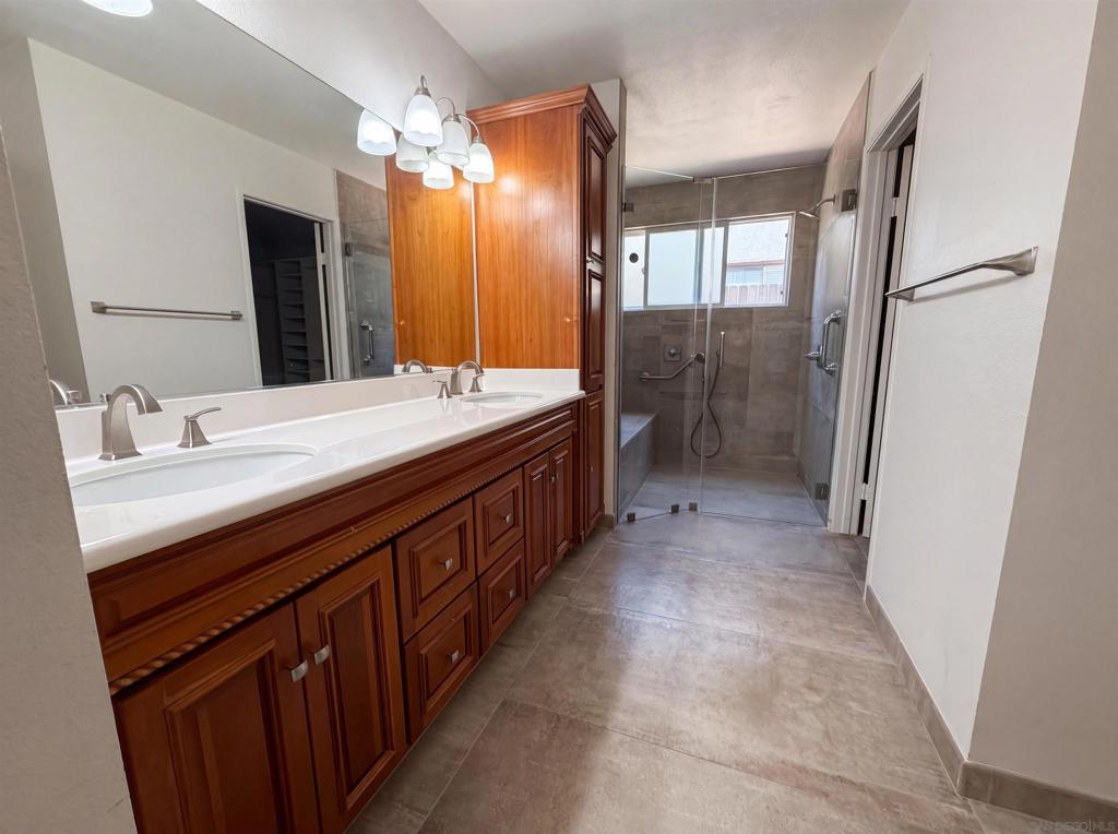 3556 Paseo Salamoner Property Photo 12