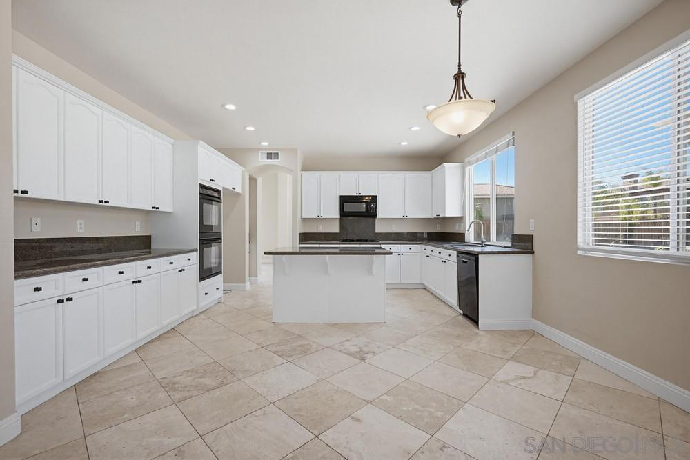 23531 Hobart Ct Property Photo 16
