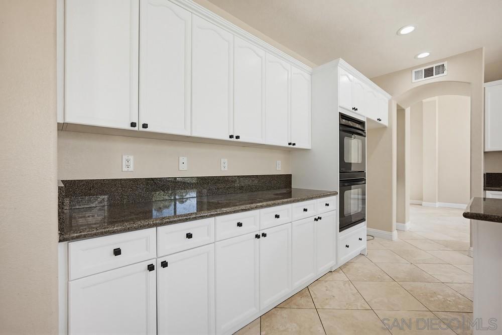 23531 Hobart Ct Property Photo 20
