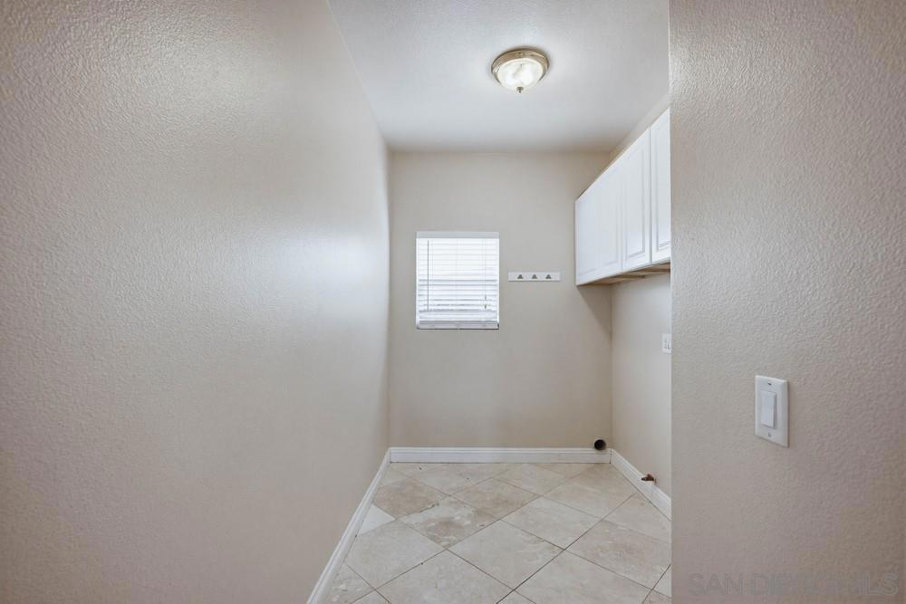 23531 Hobart Ct Property Photo 23