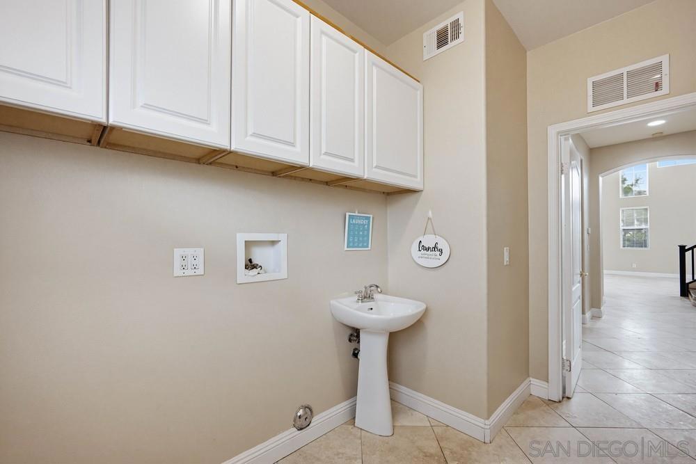 23531 Hobart Ct Property Photo 24