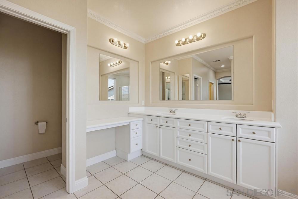 23531 Hobart Ct Property Photo 40