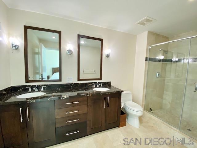 325 7th 2102 Property Photo 18