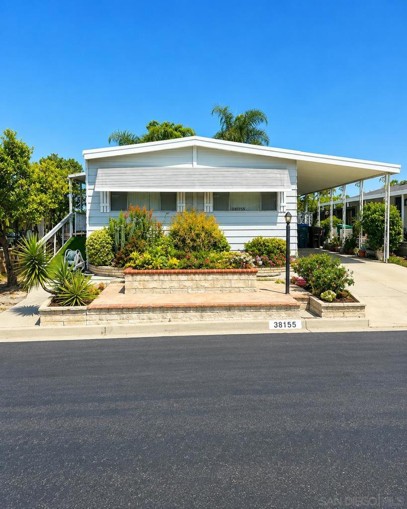 38155 Via Taffia Property Photo 1