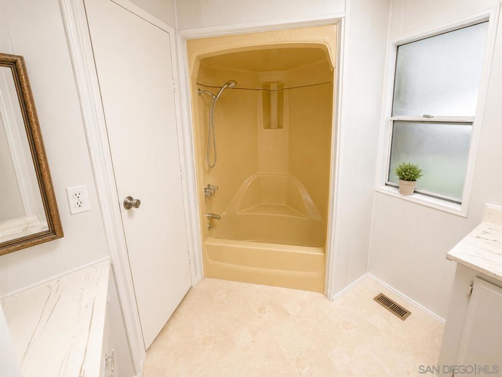 38155 Via Taffia Property Photo 6