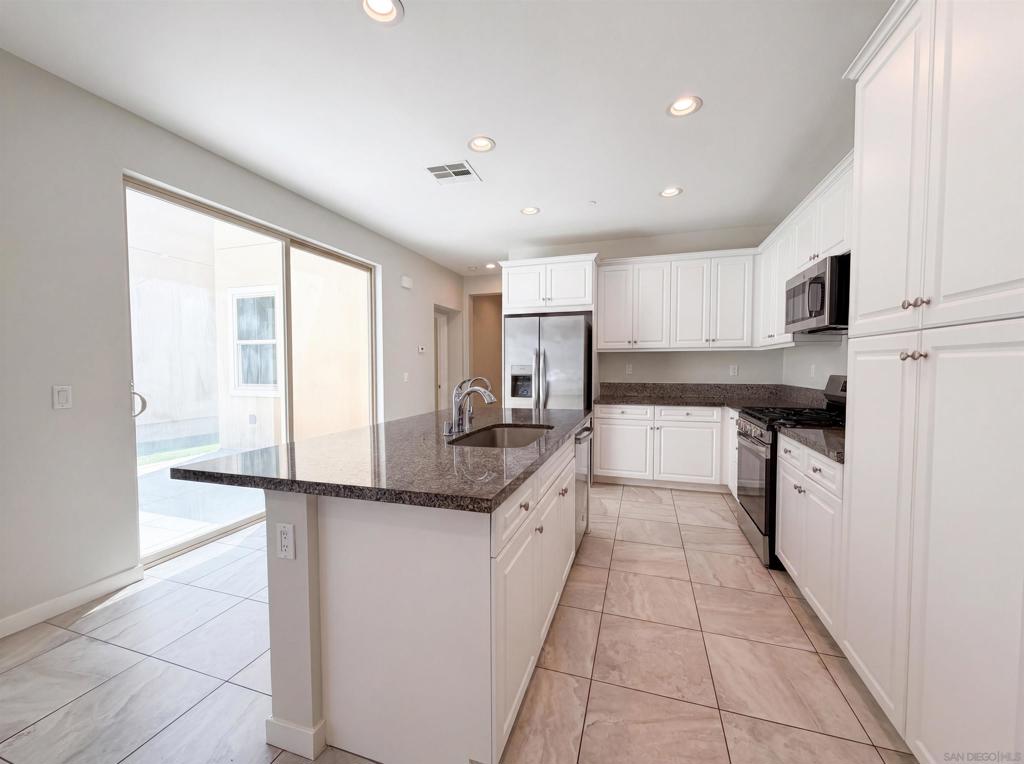 1170 Camino Prado Property Photo 8