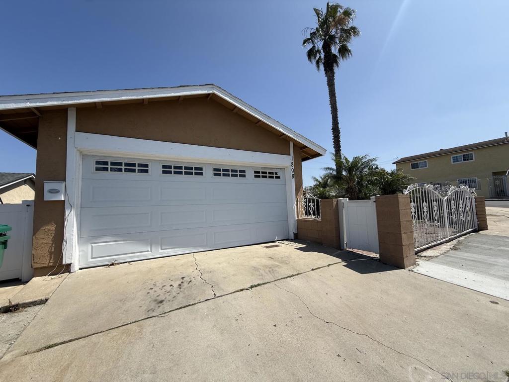 1808 Camino Esperanza Property Photo 1
