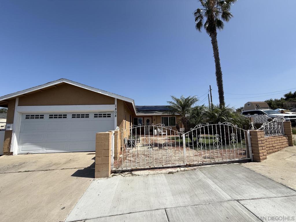 1808 Camino Esperanza Property Photo 4