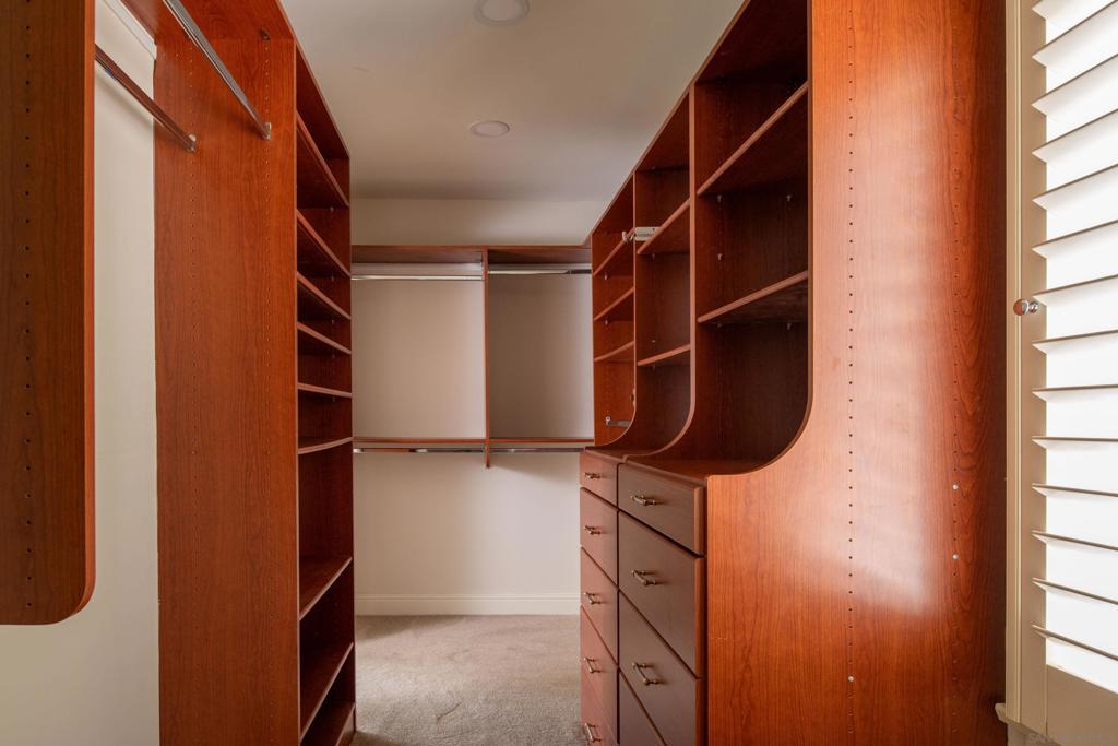 874 Harbor View W Property Photo 31