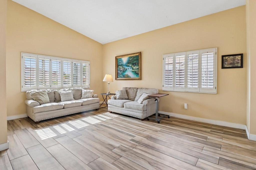 1571 Max Property Photo 6
